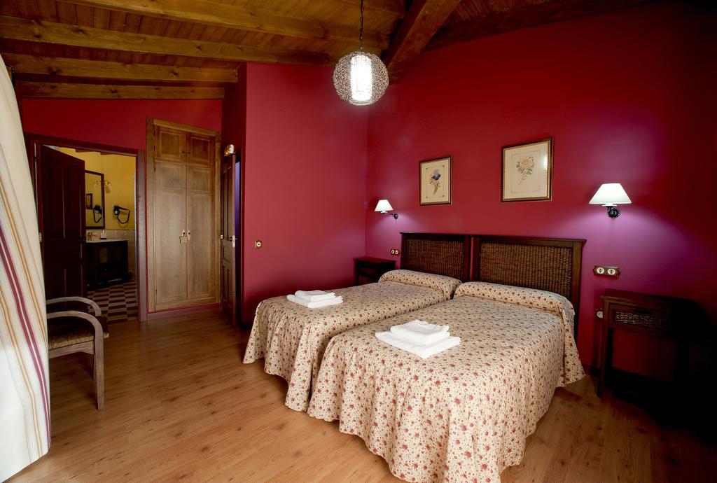 Casas del Monte Casa Rural Arbequina, Refugio De Primavera الغرفة الصورة